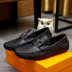 Louis Vuitton Low Shoes